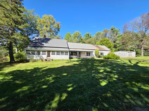 382 Cardigan Mountain Road, Orange, NH 03741