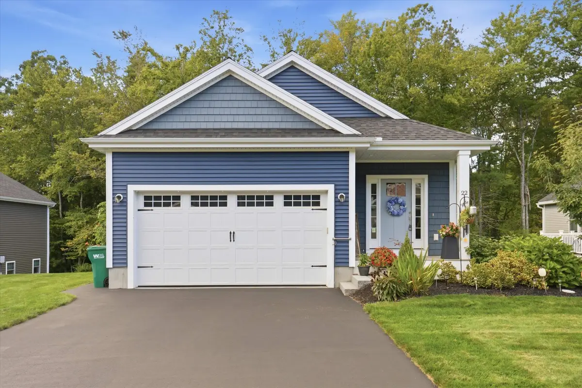 22 Currier Lane, Fremont, NH 03044-3449 - #1