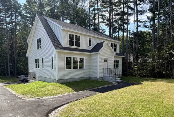 2 Goodridge Drive, Dover, NH 03820