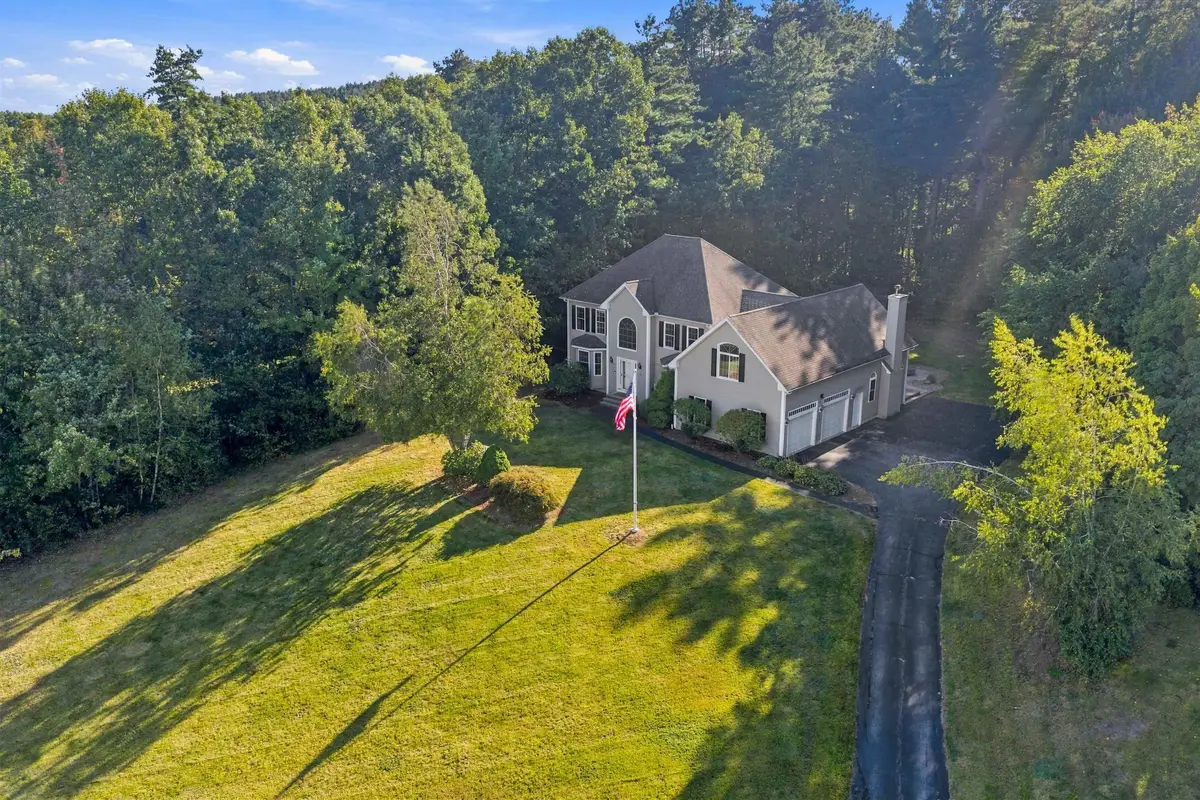 13 Longview Circle, Pelham, NH 03076 - #1