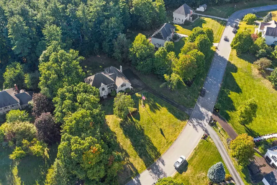 13 Longview Circle, Pelham, NH 03076 - #3