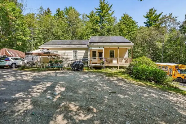 333 Ridge Road, Farmington, NH 03835
