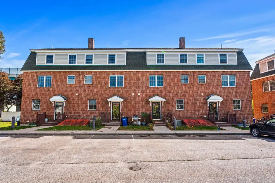 9 Falkland Place #A2, Portsmouth, NH 03801 - #2
