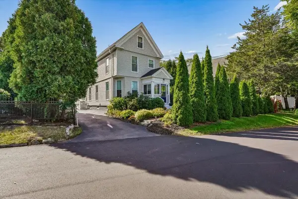 121 Boyd Road, Portsmouth, NH 03801