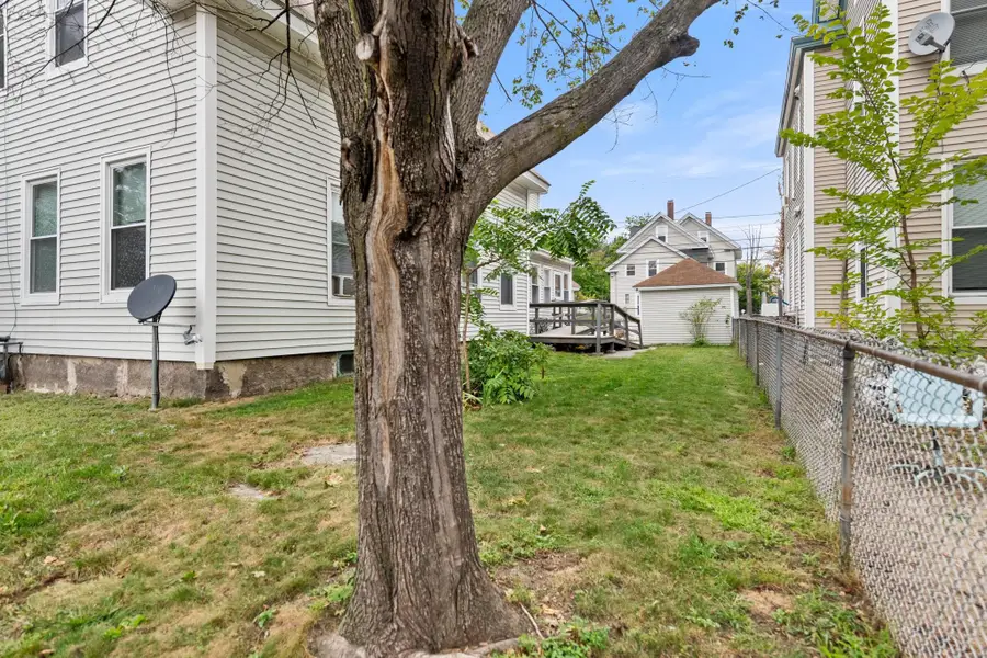 272 Lake Avenue, Manchester, NH 03101 - #3