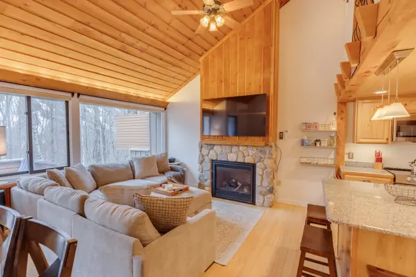 19 Big Coolidge Road #3, Lincoln, NH 03251