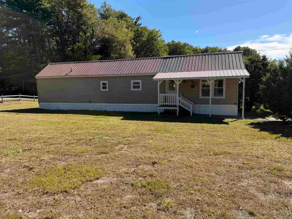 14 Meetinghouse Road, Hinsdale, NH 03451
