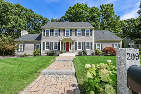 209 Tennyson Drive, Manchester, NH 03104