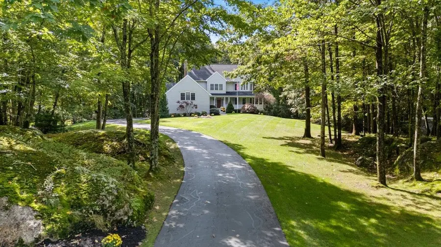 10 Kings Grant Drive, Atkinson, NH 03811 - #3