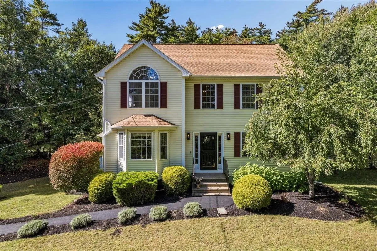 33 Auburn Road, Londonderry, NH 03053 - #1