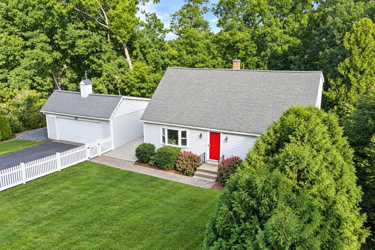 37 Woodfield Street, Nashua, NH 03062 - #1