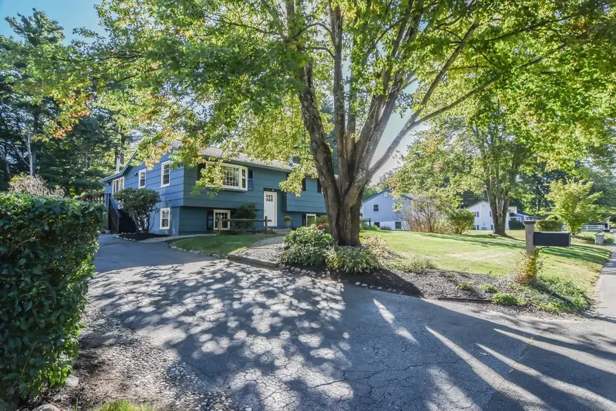 21 Belmont Drive, Merrimack, NH 03054 - #3