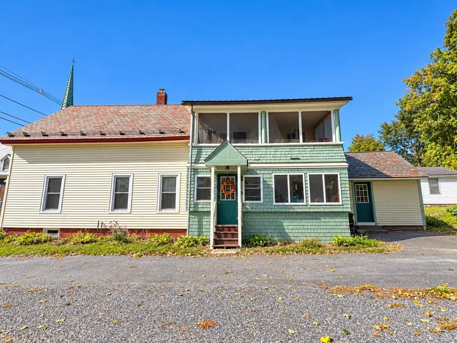 39 Church Street, North Walpole, NH 03609 - #2