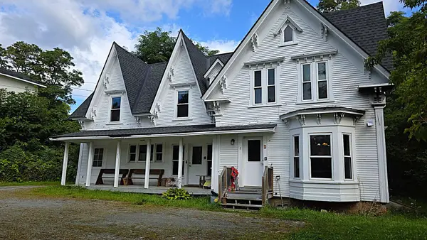 31 Hill Street, Troy, VT 05859