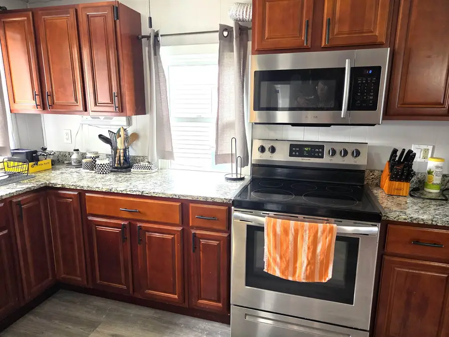 59 Avenue B Avenue, Burlington, VT 05408 - #2
