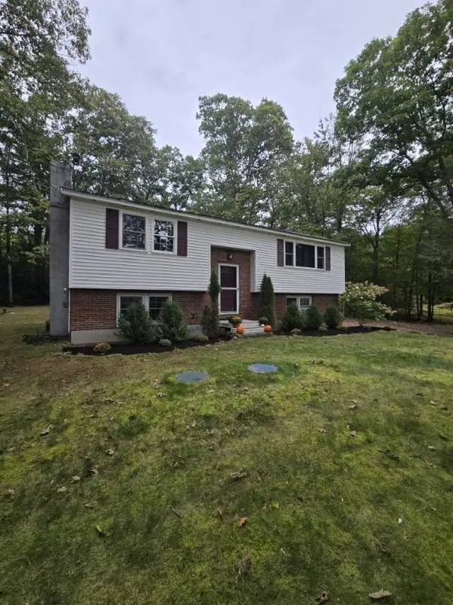 9 Epping Woods Road, Epping, NH 03042 - #3