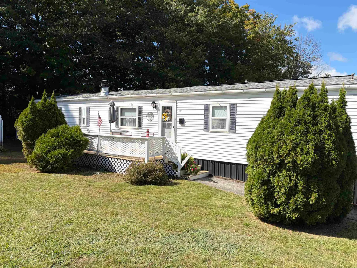 17 Sandalwood Circle, Kittery, ME 03904 - #1