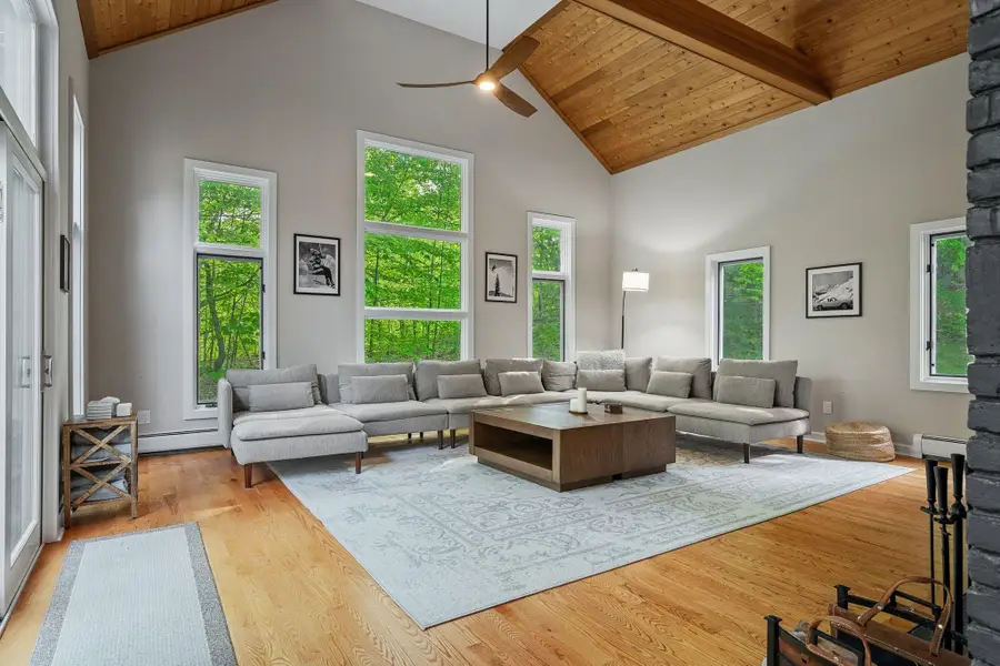 180 High Meadow Road, Winhall, VT 05340 - #3