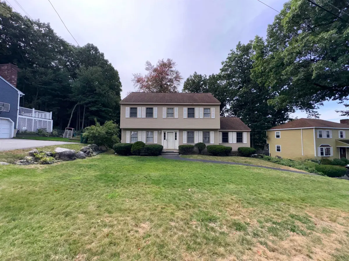 15 Topaz Drive, Nashua, NH 03062 - #1