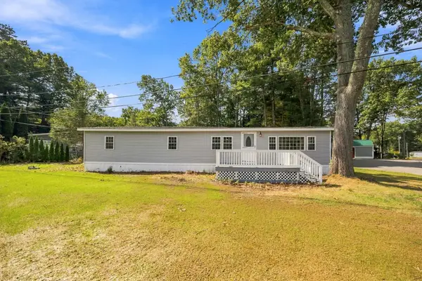 1 Hemlock Haven, Hampton, NH 03842