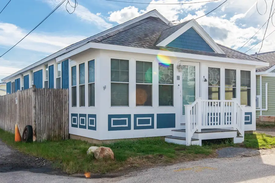 15 Perkins Avenue, Hampton, NH 03842 - #2