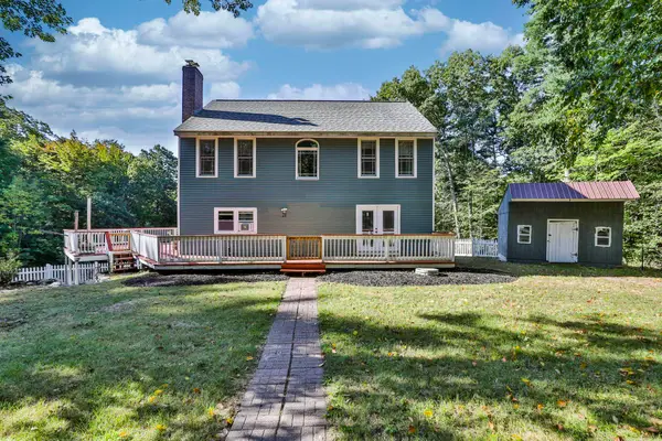 21 Smith Road, Chester, NH 03036