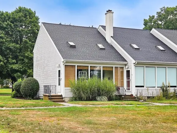 4 Greenfield Drive #A, Dover, NH 03820