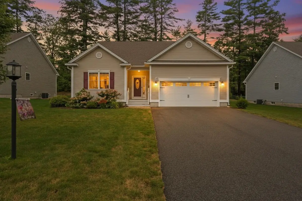 8 FALLING LEAF Drive, Londonderry, NH 03053 - #1