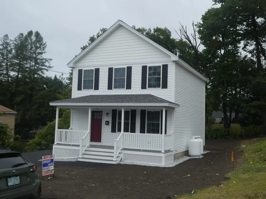 152 Oakdale Avenue, Manchester, NH 03103 - #2