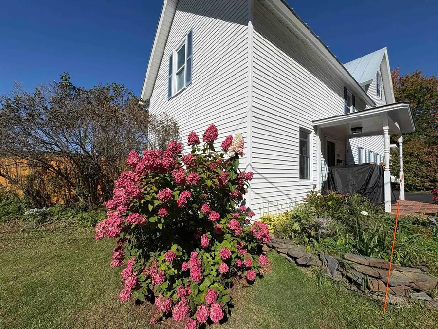 27 Hill Street, Northfield, VT 05663 - #2