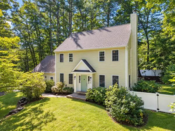 35 Old Lee Road, Newfields, NH 03856