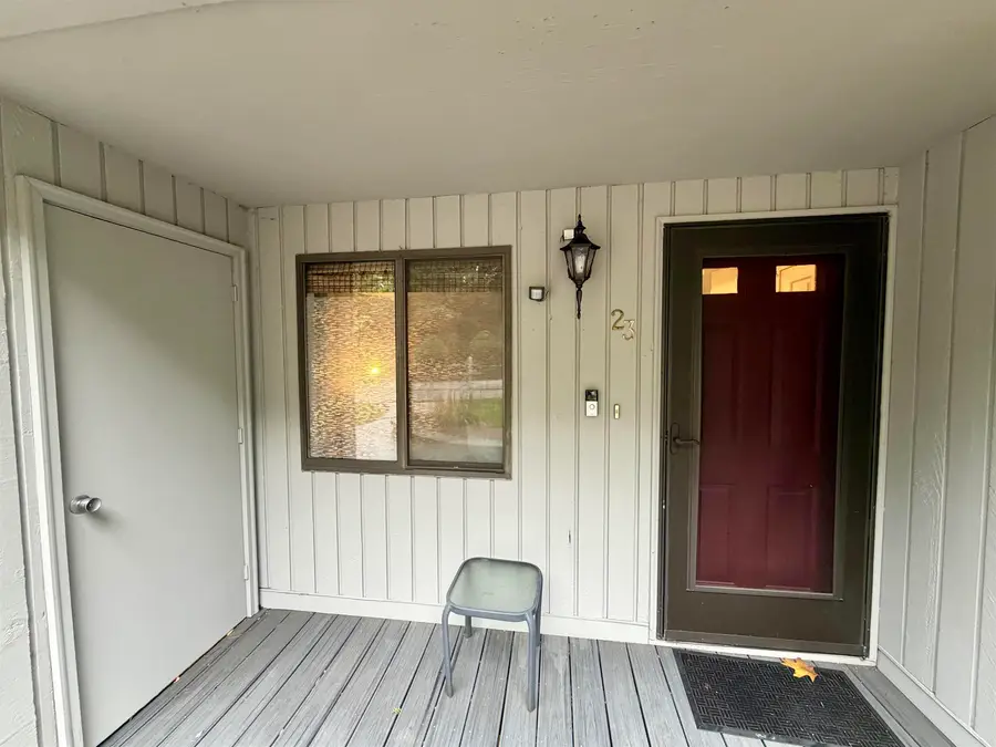23 Essex Green Court, Merrimack, NH 03054 - #3