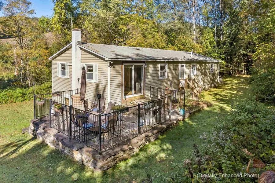 576 Bartlett Brook Road, Pomfret, VT 05067 - #2
