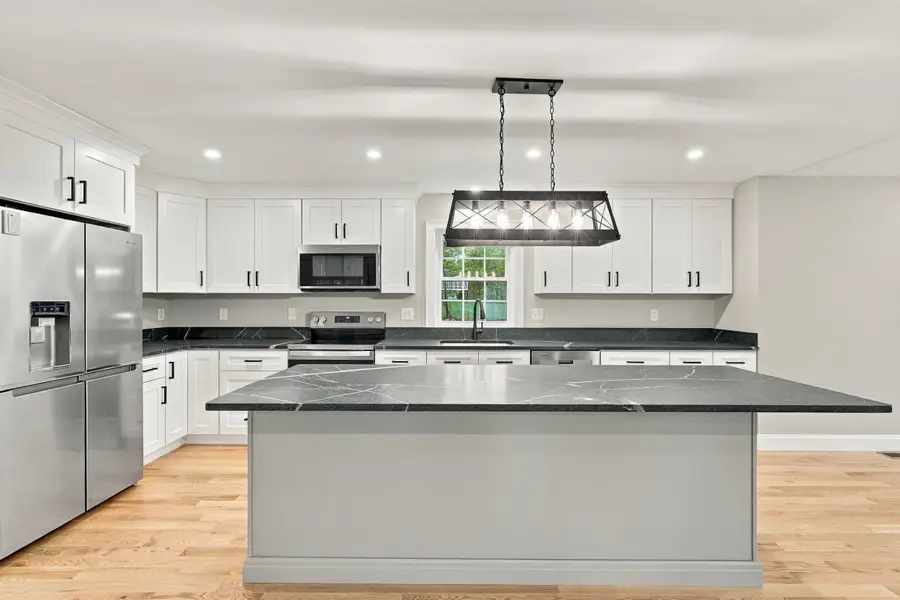 2 Blaisdell Court, Raymond, NH 03077 - #2