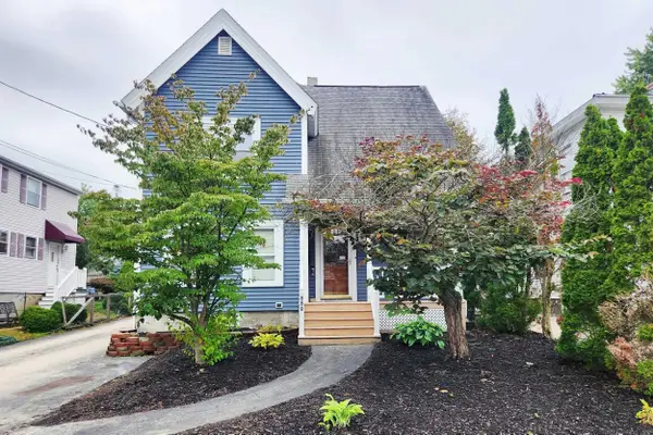 859 Clay Street, Manchester, NH 03103