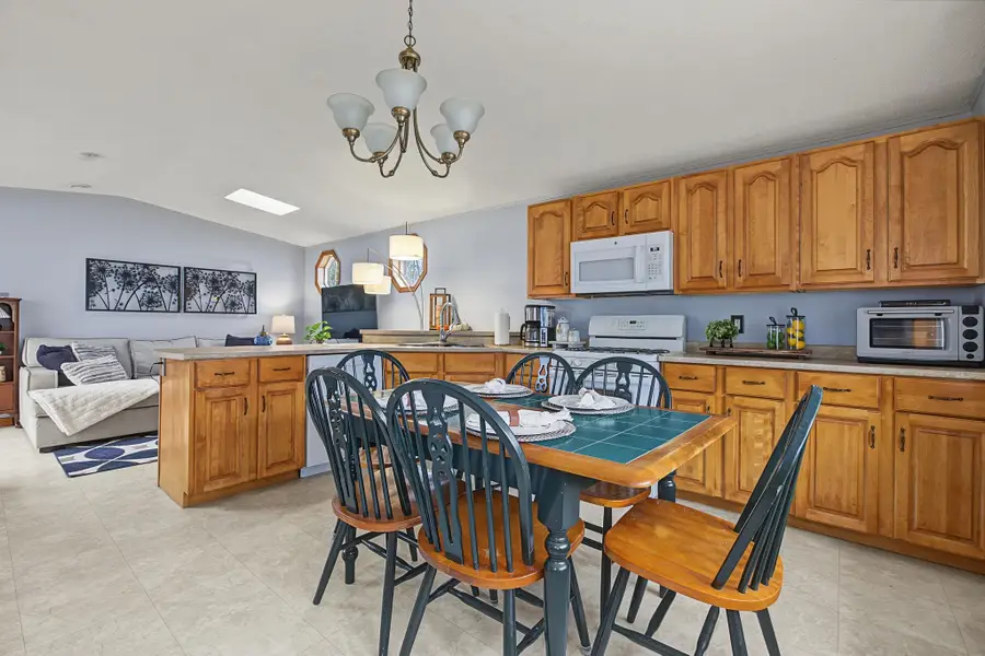 1 Friendship Drive, Salem, NH 03079 - #3