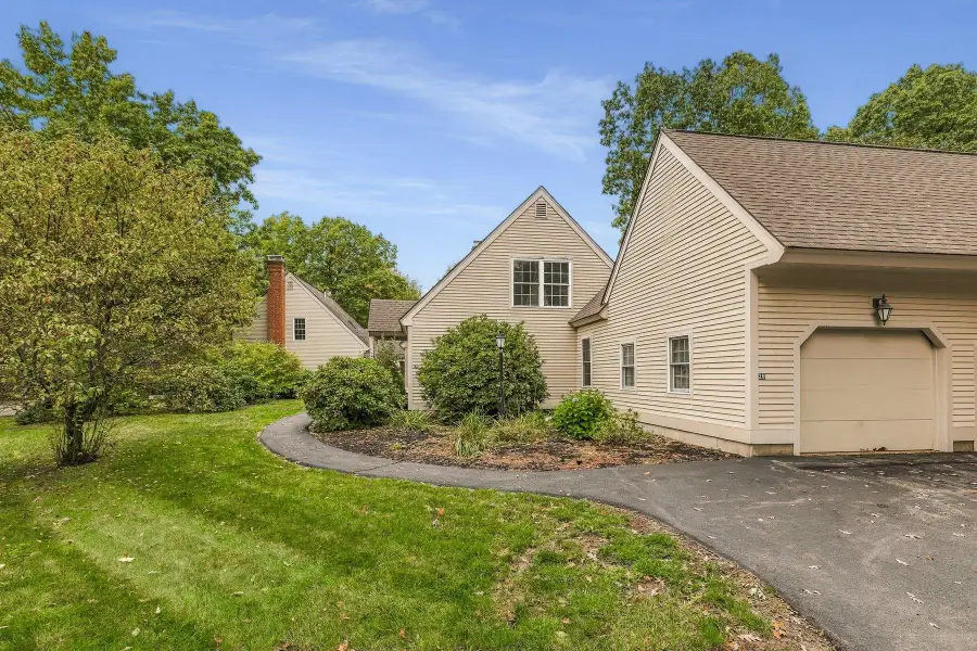26 Stratham  Green, Stratham, NH 03885 - #2