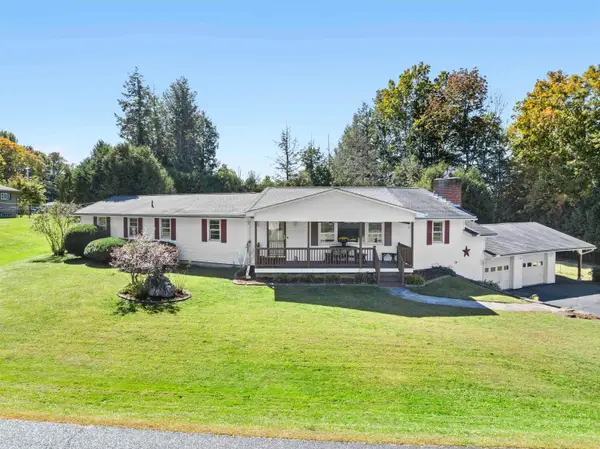 15 Oak Drive, Barre Town, VT 05641