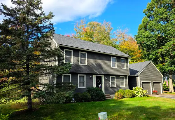 11 Peterson Circle, Concord, NH 03301
