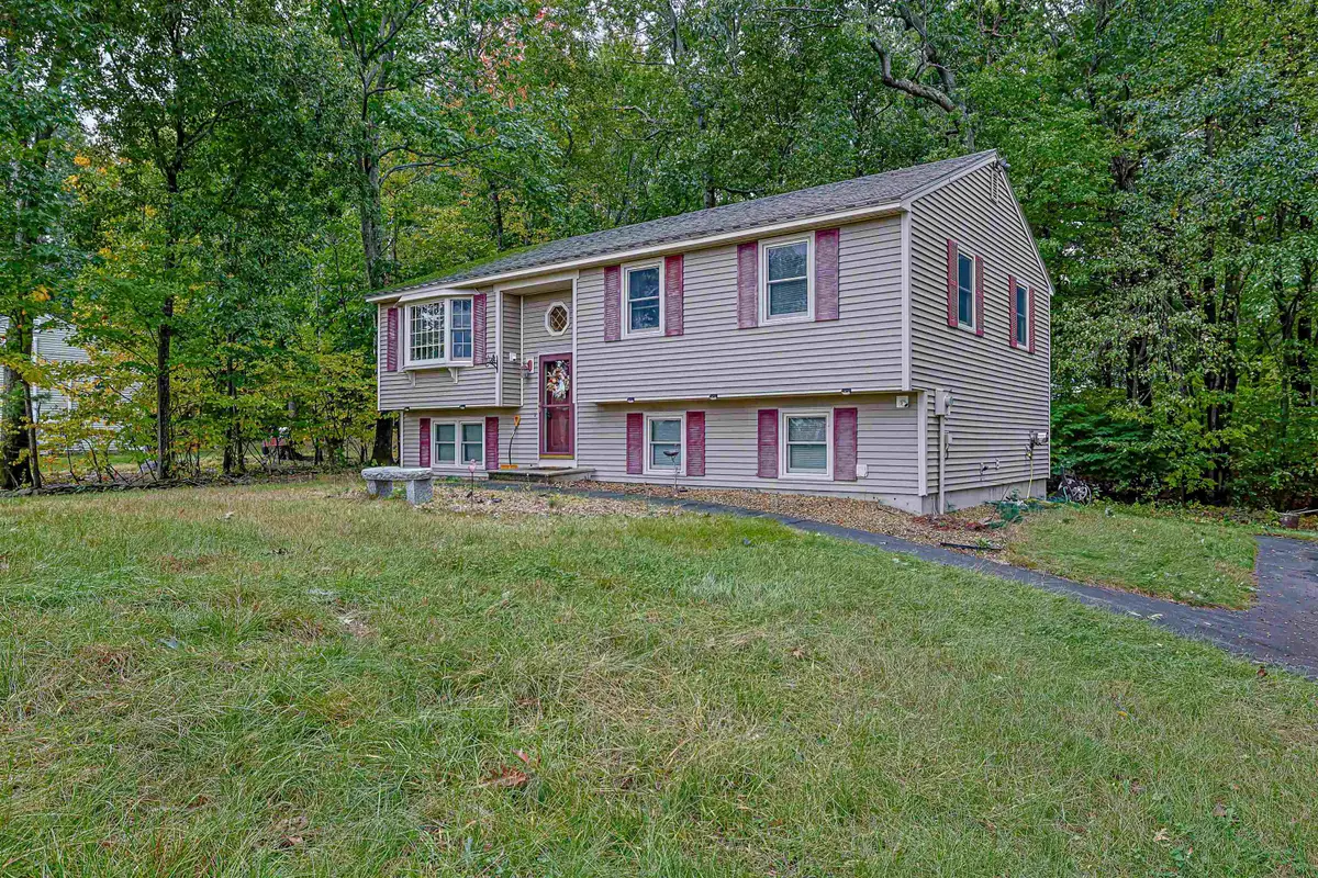 4 Spinnaker Drive, Derry, NH 03038 - #1