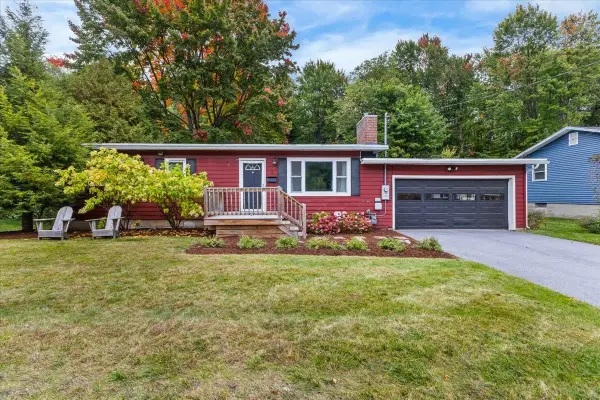 18 Victory Drive, South Burlington, VT 05403