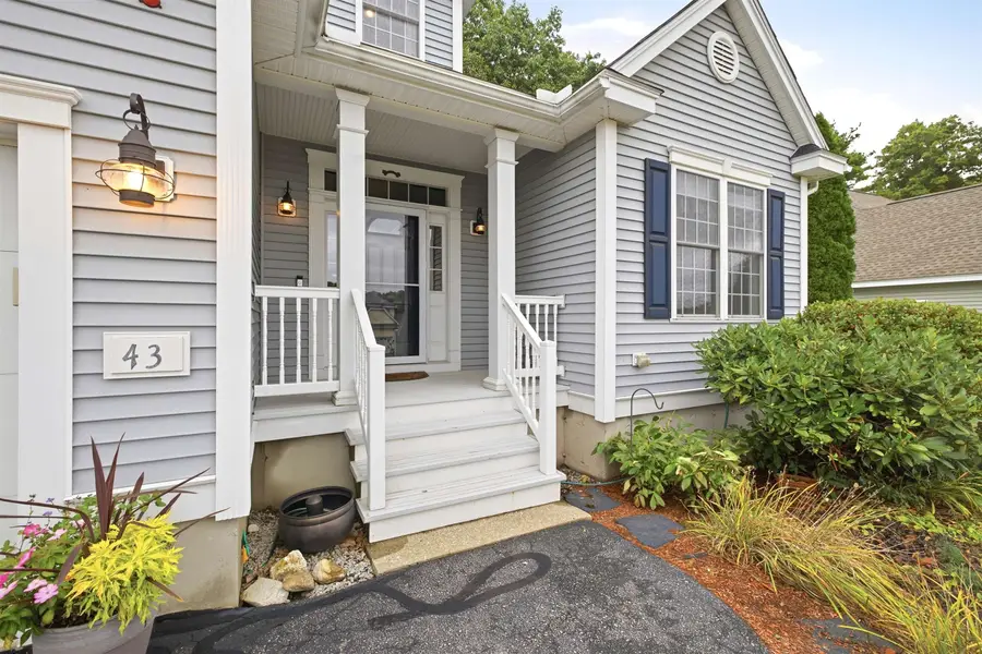 43 Sawgrass Circle, Londonderry, NH 03053 - #3