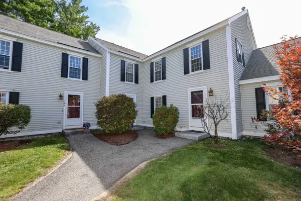 102 River Grant Drive, Hopkinton, NH 03229