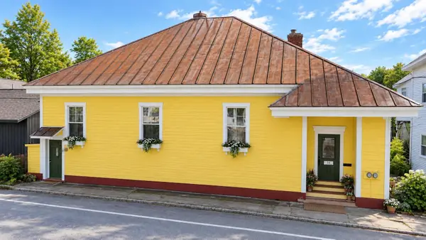 34 Spring Street, Bristol, NH 03222