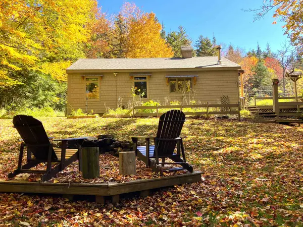 60 E Brook Crossing #C-201, Wilmington, VT 05363