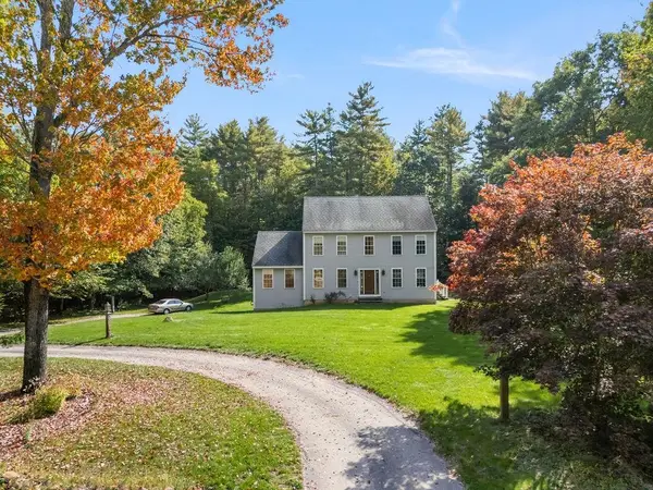 39 Stone Farm Road, Barrington, NH 03825
