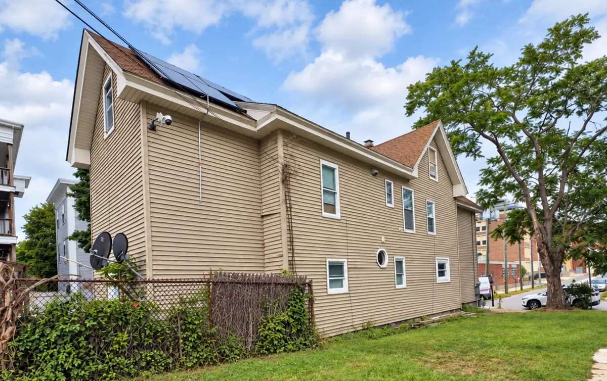 301 Amherst Street, Manchester, NH 03104 - #1
