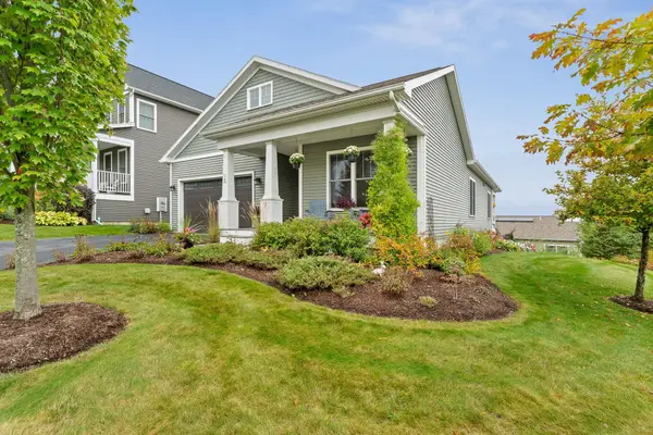 18 Split Rock Court, South Burlington, VT 05403