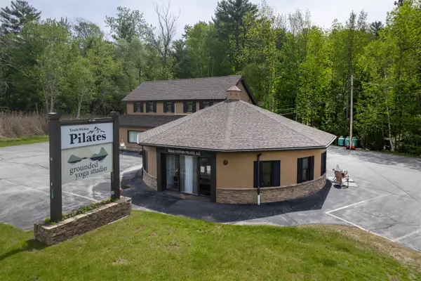 1360 Route 4 East, Mendon, VT 05701