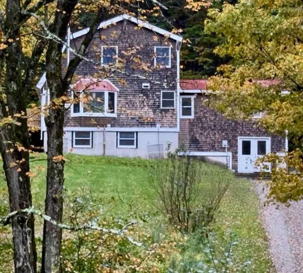 2090 Huntington Road, Richmond, VT 05477